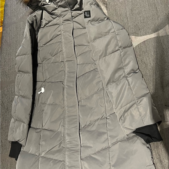 Lole, Size:Small, Grey and long winter Jacket (Brand new) - Picture 2 of 5
